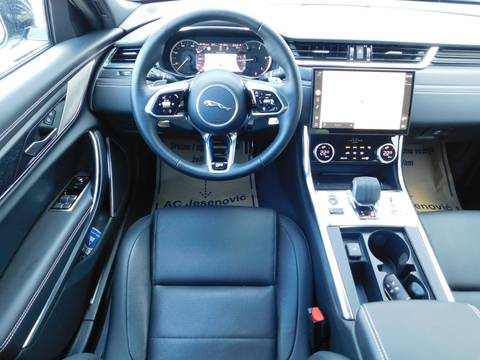 2023 Jaguar XF — sličica 10