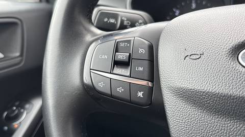 2022 Ford Focus — sličica 15