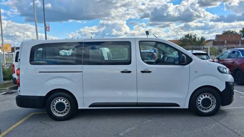 2022 Opel Vivaro — sličica 8