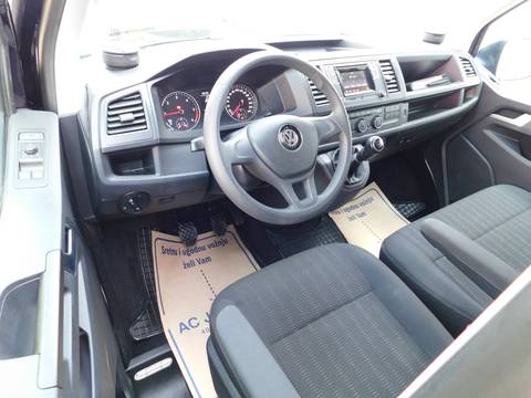 2017 Volkswagen Caravelle — sličica 8