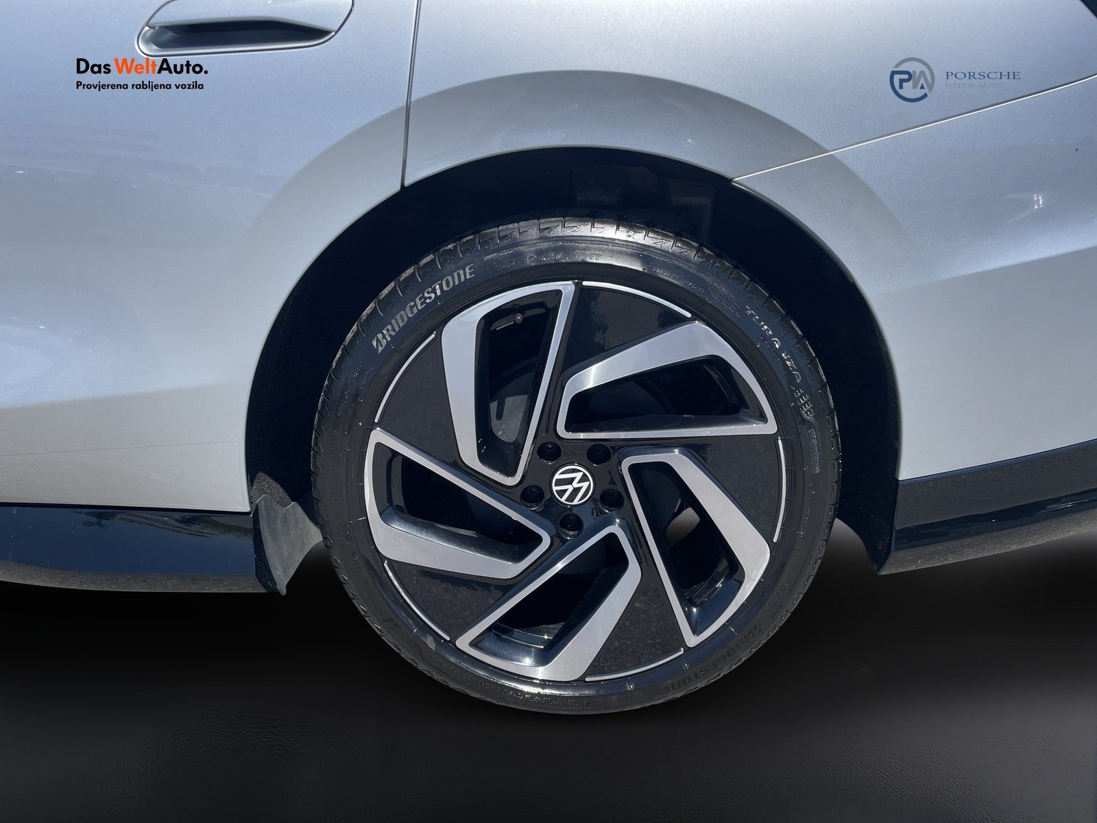 2024 Volkswagen ID.7 — fotografija 21