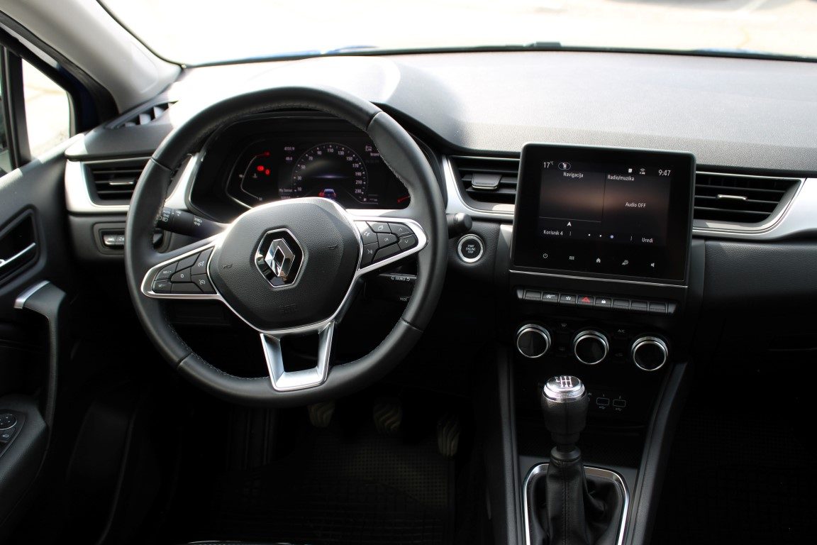 2023 Renault Captur — fotografija 9