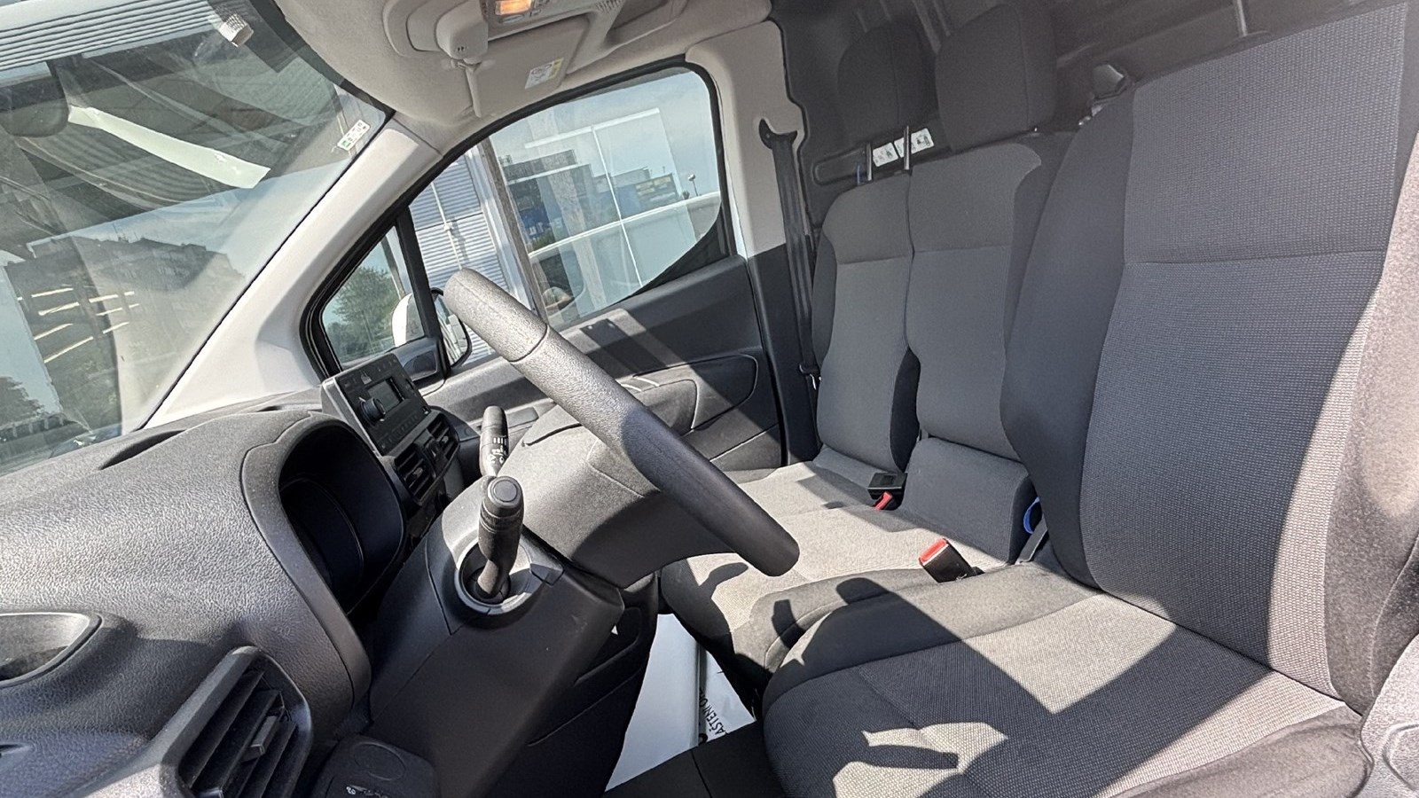 2021 Opel Combo van — fotografija 10