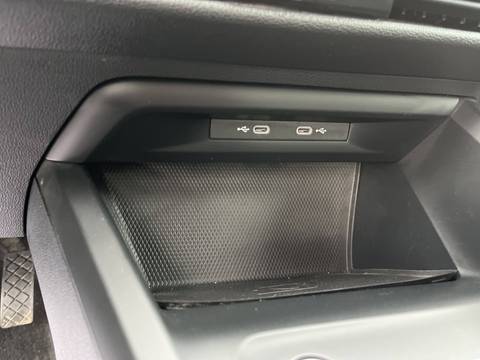 2024 Volkswagen Golf — sličica 24