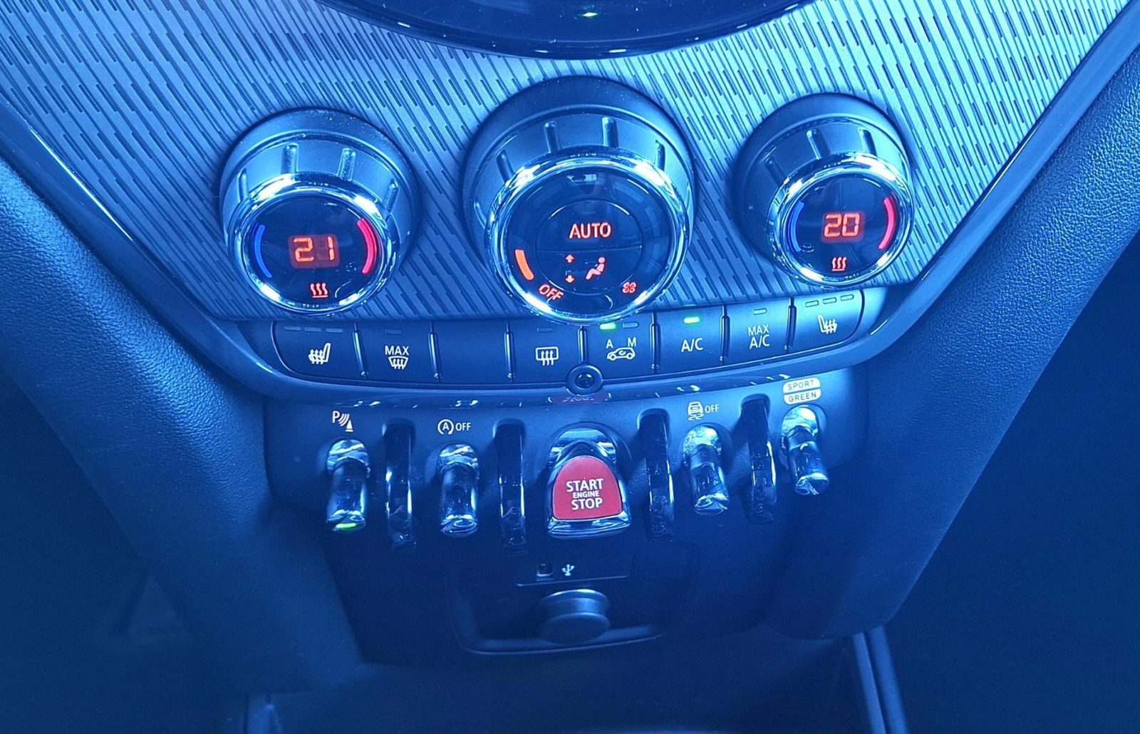 2021 Mini Countryman — fotografija 16