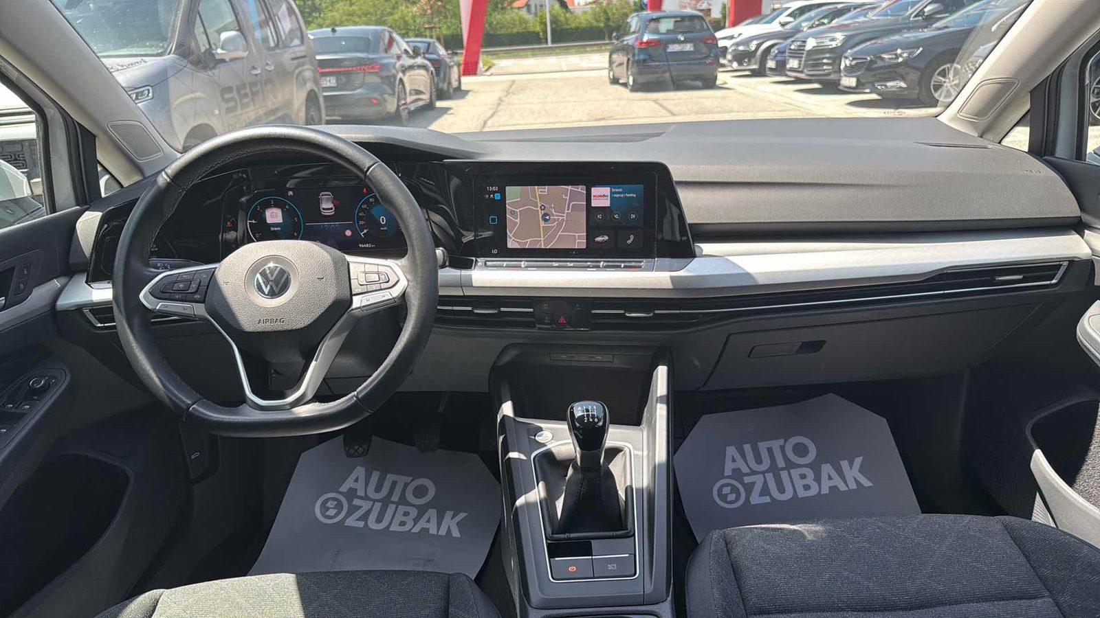 2022 Volkswagen Golf — fotografija 11