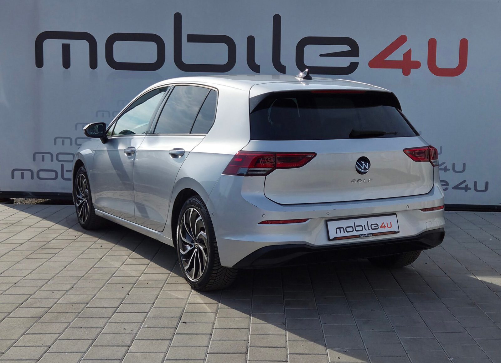 2020 Volkswagen Golf — fotografija 4