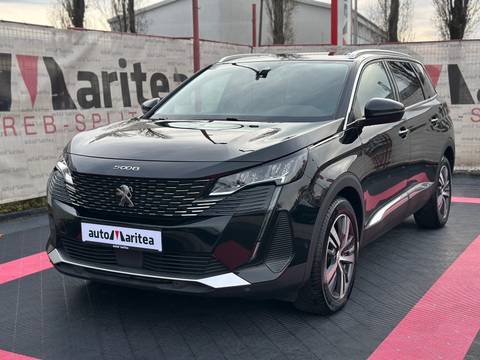 2022 Peugeot 5008