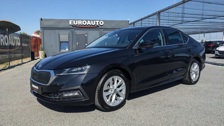 2022 Škoda Octavia — fotografija 8