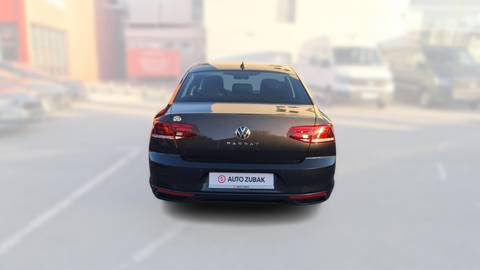 2022 Volkswagen Passat — sličica 6