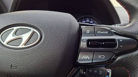 2023 Hyundai i30 — sličica 21