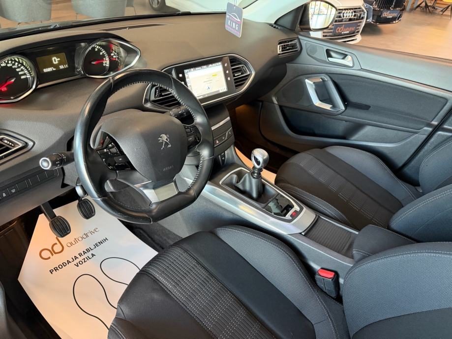 2017 Peugeot 308 — fotografija 12