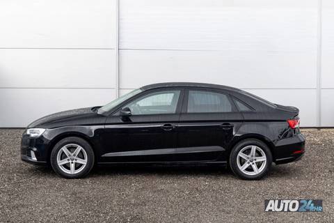 2017 Audi A3 Sport — sličica 5