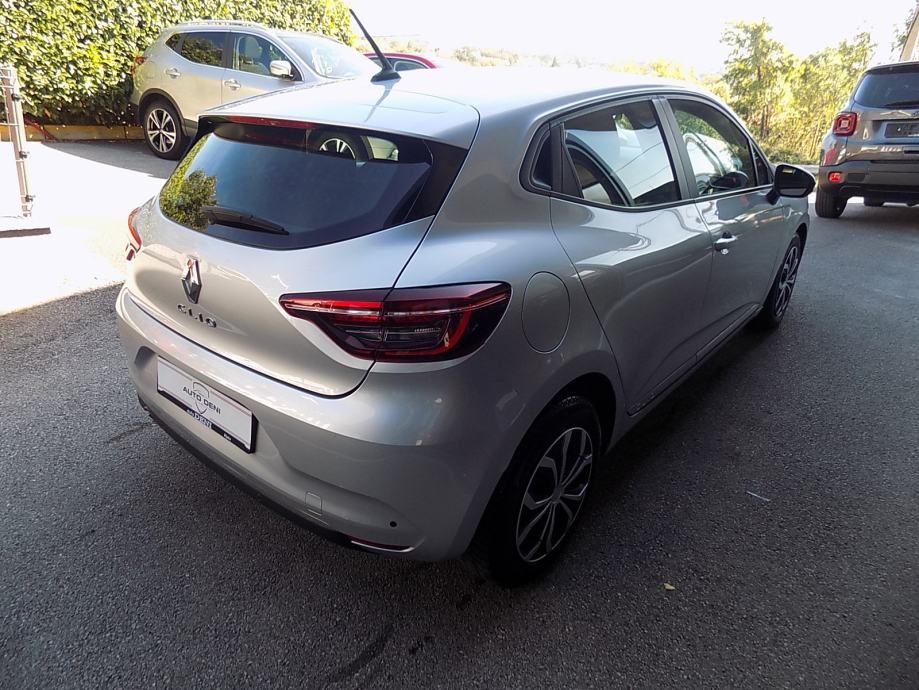 2020 Renault Captur — fotografija 8
