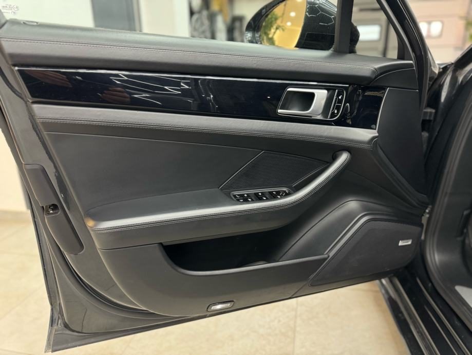 2018 Porsche Panamera — fotografija 5
