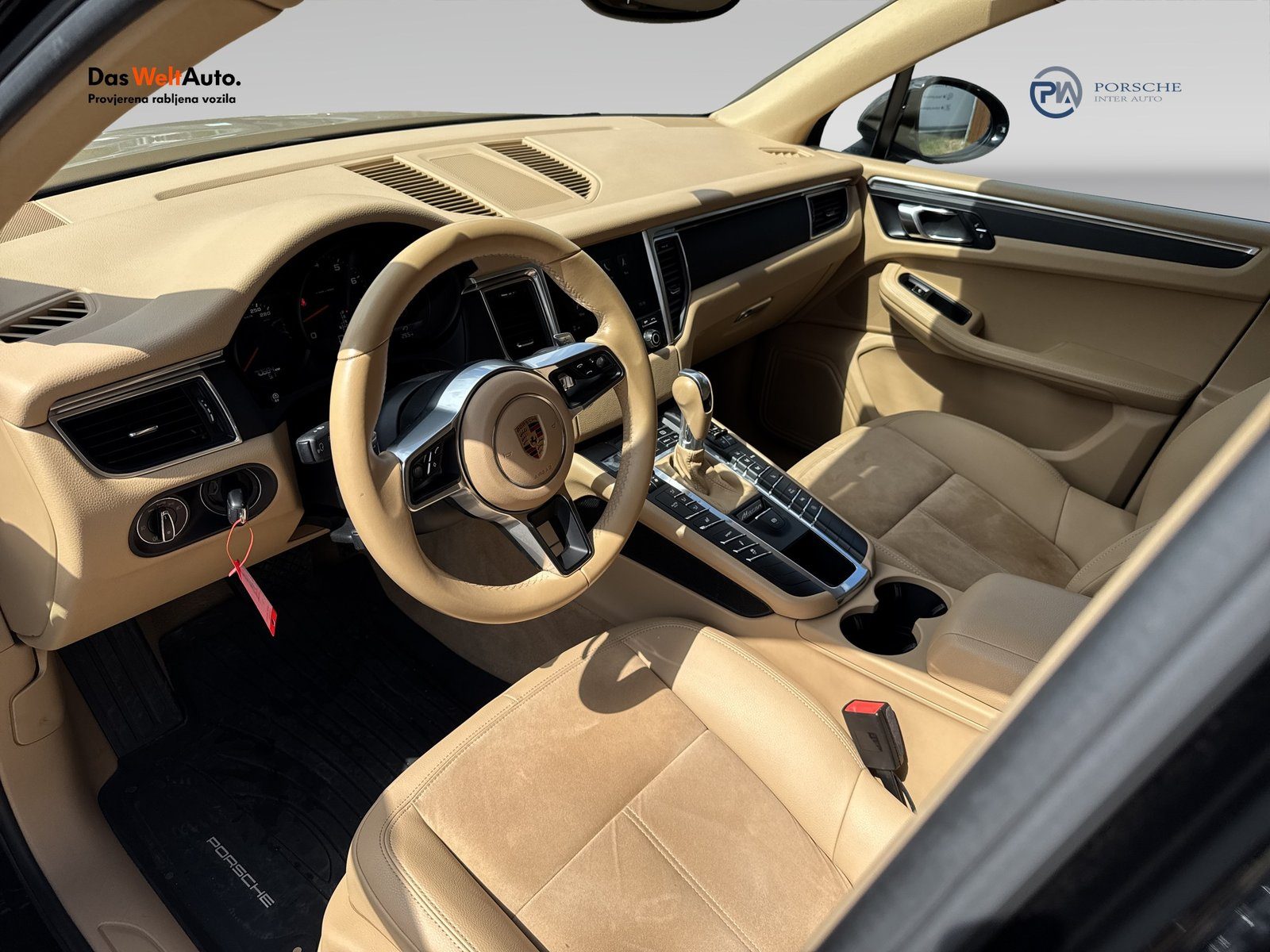 2017 Porsche Macan — fotografija 9