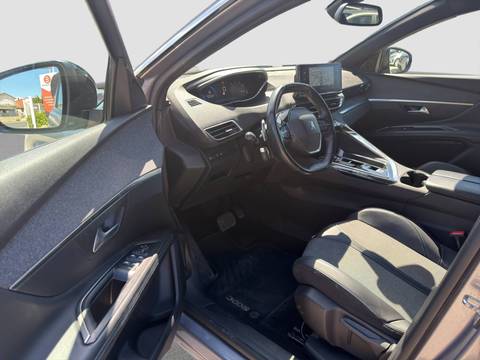 2023 Peugeot 3008 — sličica 10