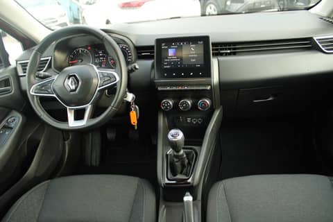 2023 Renault Clio — sličica 13