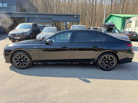 2024 BMW Serija 7 M Sport Pro — sličica 3