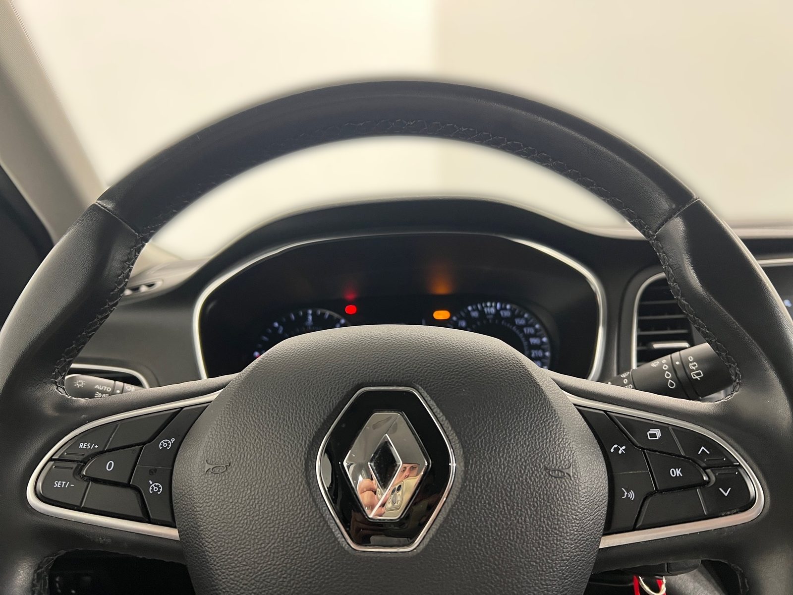 2021 Renault Megane — fotografija 16