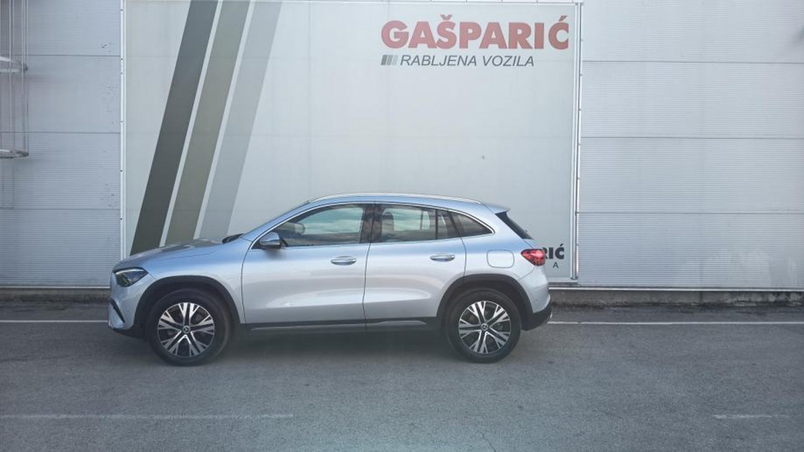 2025 Mercedes-Benz GLA — fotografija 5