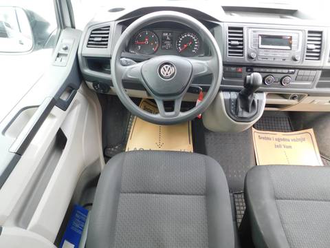 2018 Volkswagen Caravelle — sličica 9