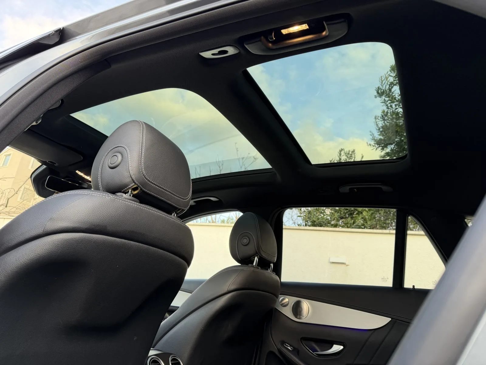 2021 Mercedes-Benz GLC — fotografija 29