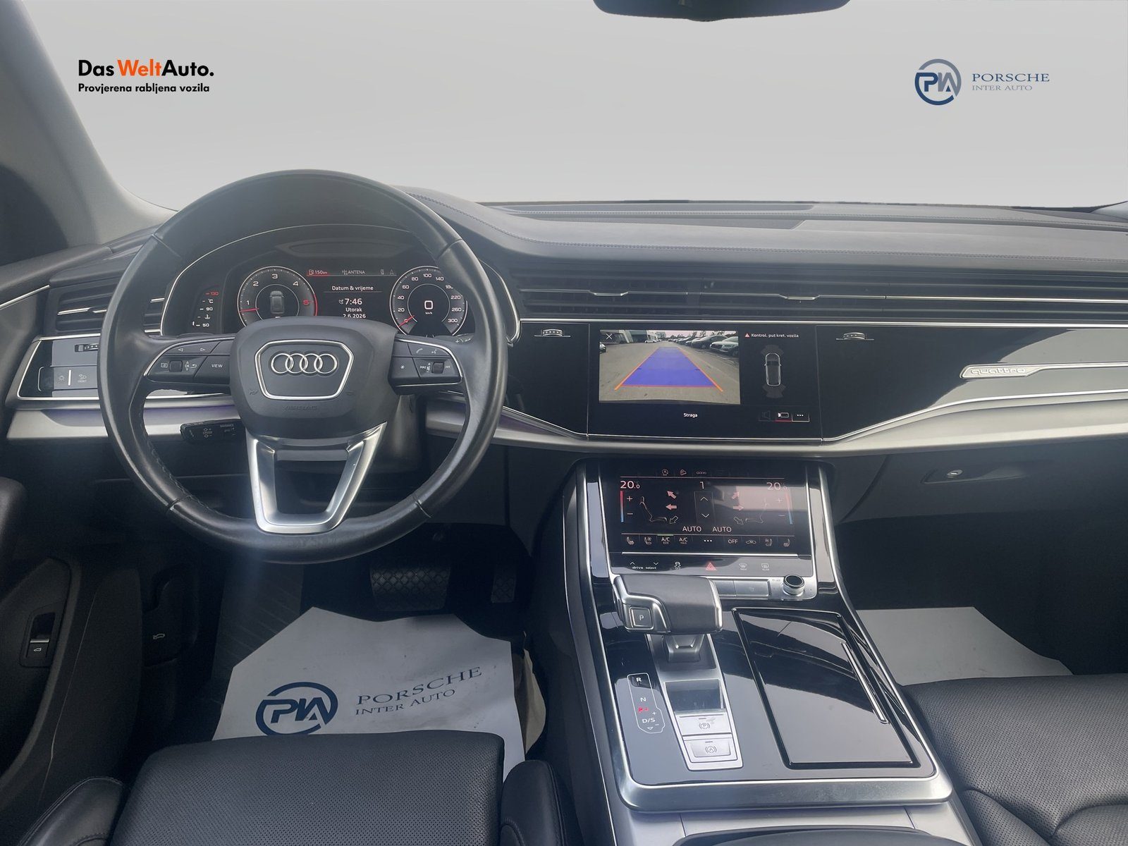 2020 Audi Q8 S line — fotografija 12