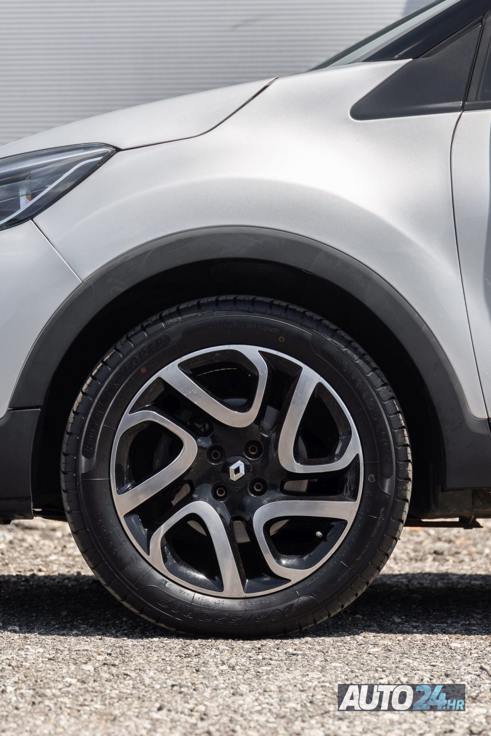 2015 Renault Captur — fotografija 13