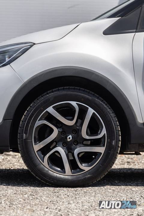 2015 Renault Captur — sličica 13