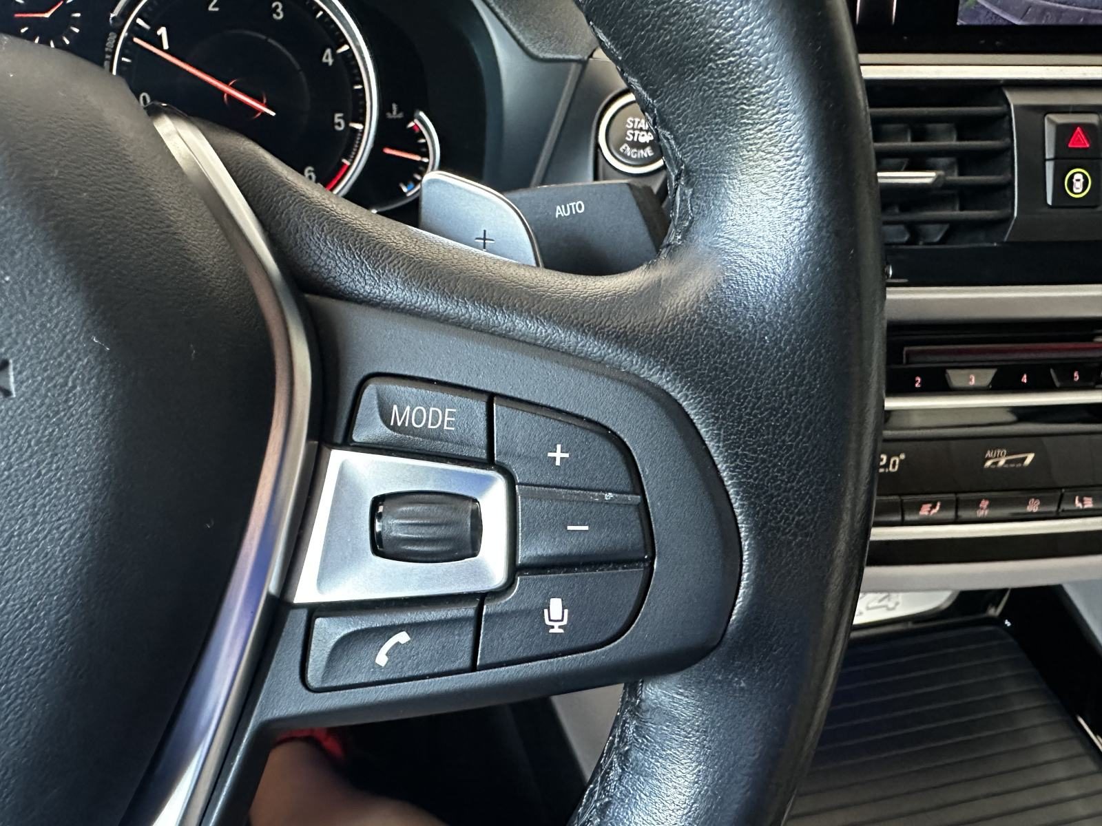 2019 BMW X4 xLine — fotografija 16
