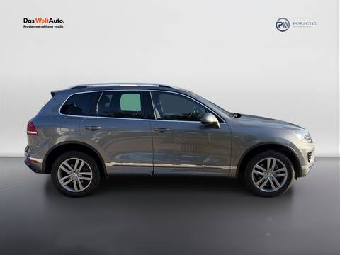 2016 Volkswagen Touareg R-Line — sličica 4