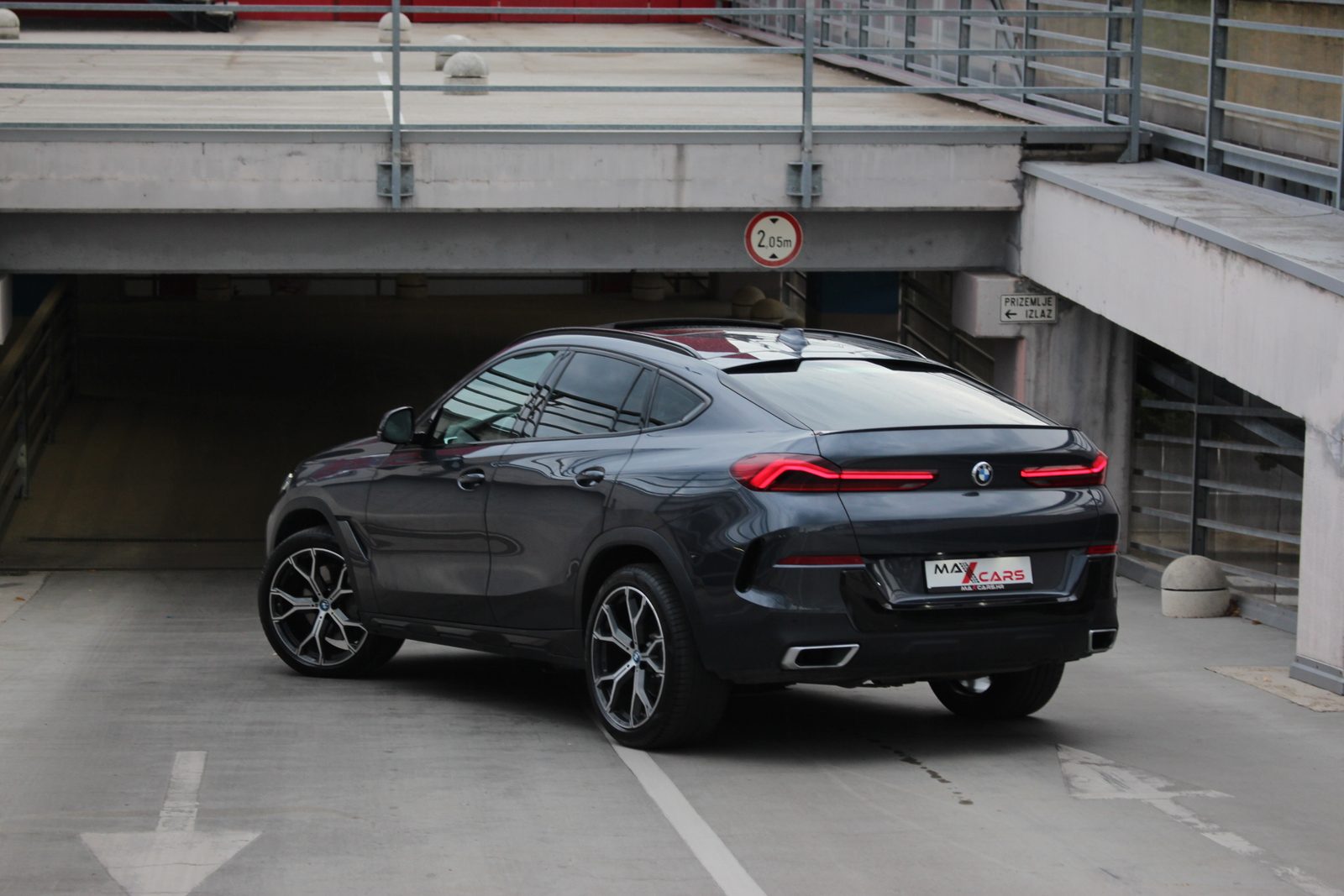 2020 BMW X6 — fotografija 5