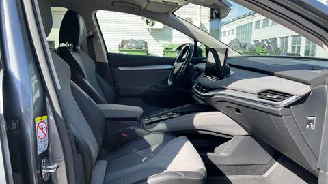 2022 Škoda Enyaq — sličica 9