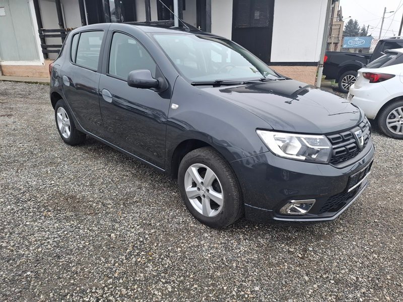 2018 Dacia Sandero — fotografija 3
