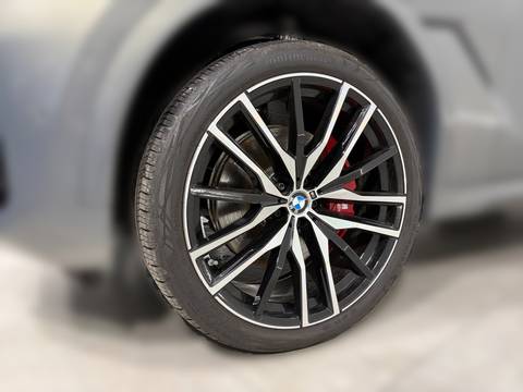 2025 BMW X6 — sličica 10