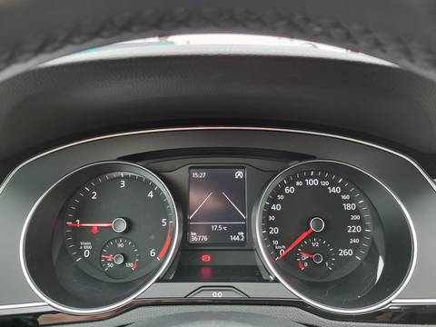 2020 Volkswagen Passat — sličica 14