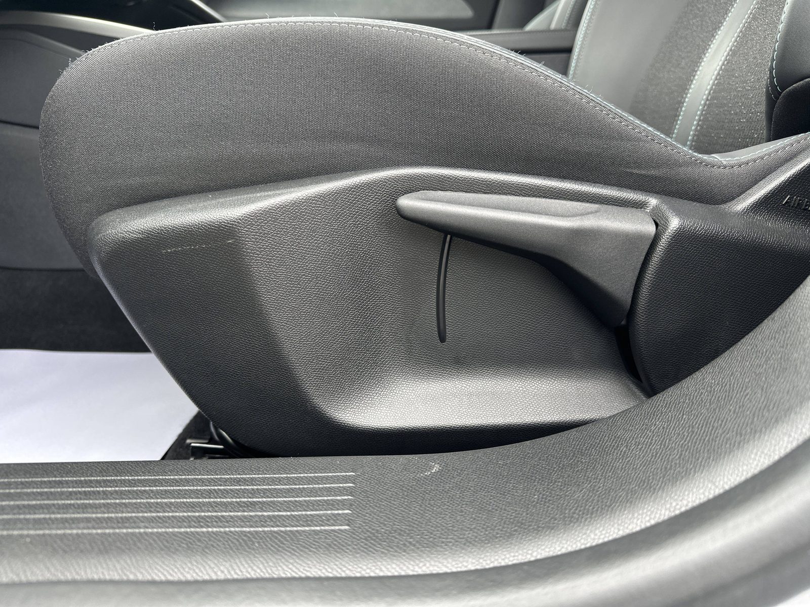 2025 Peugeot 308 — fotografija 25