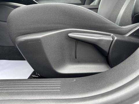 2025 Peugeot 308 — sličica 25
