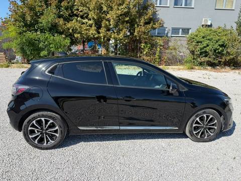 2024 Renault Clio V — sličica 10