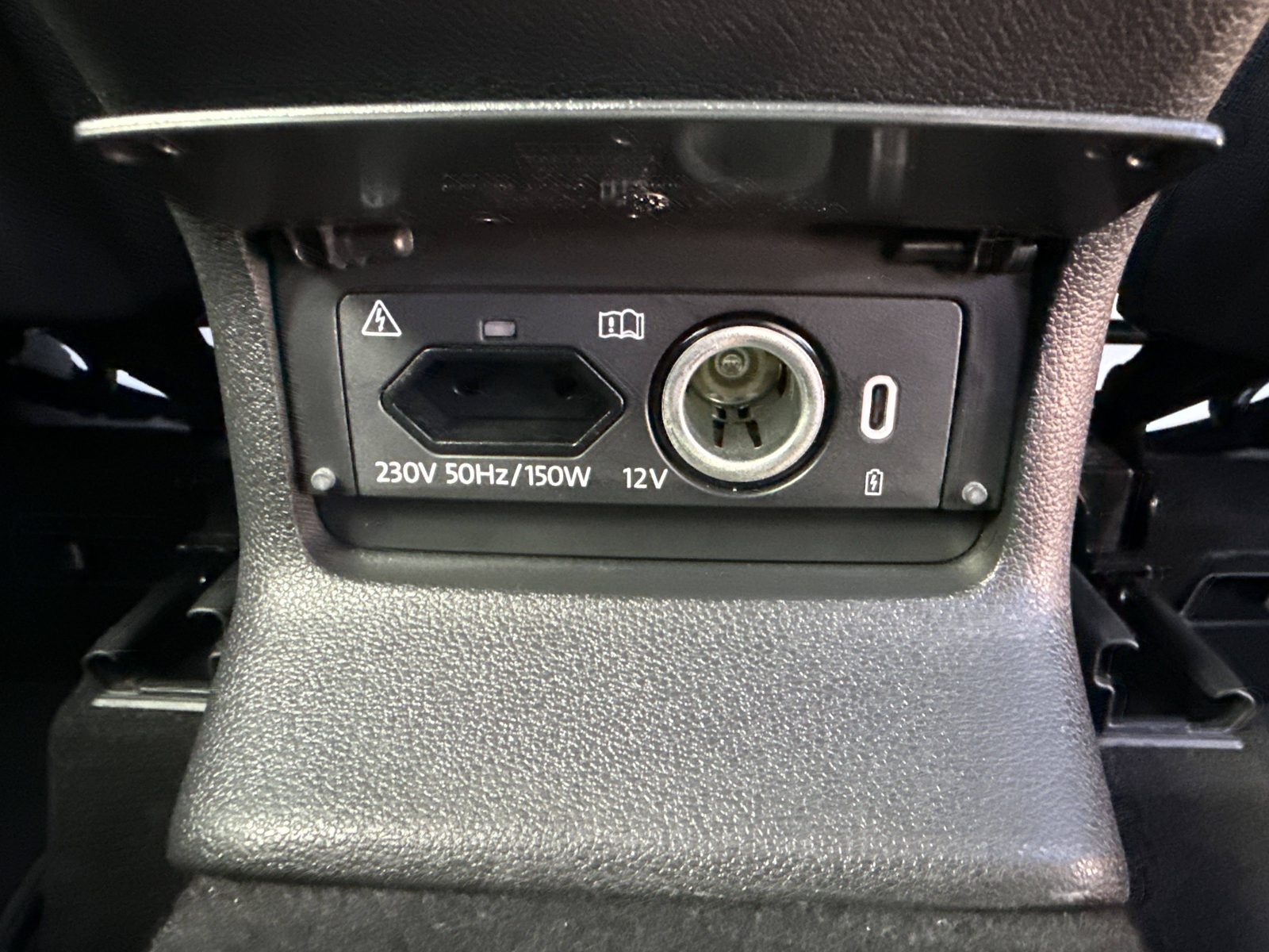 2024 Škoda Karoq — fotografija 24