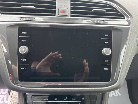 2022 Volkswagen Tiguan — sličica 26