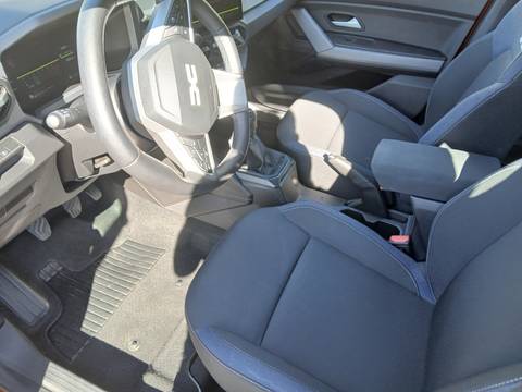 2026 Dacia Duster — sličica 11