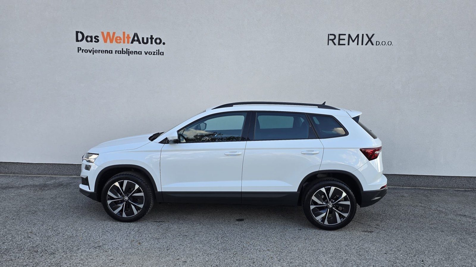 2023 Škoda Karoq — fotografija 3