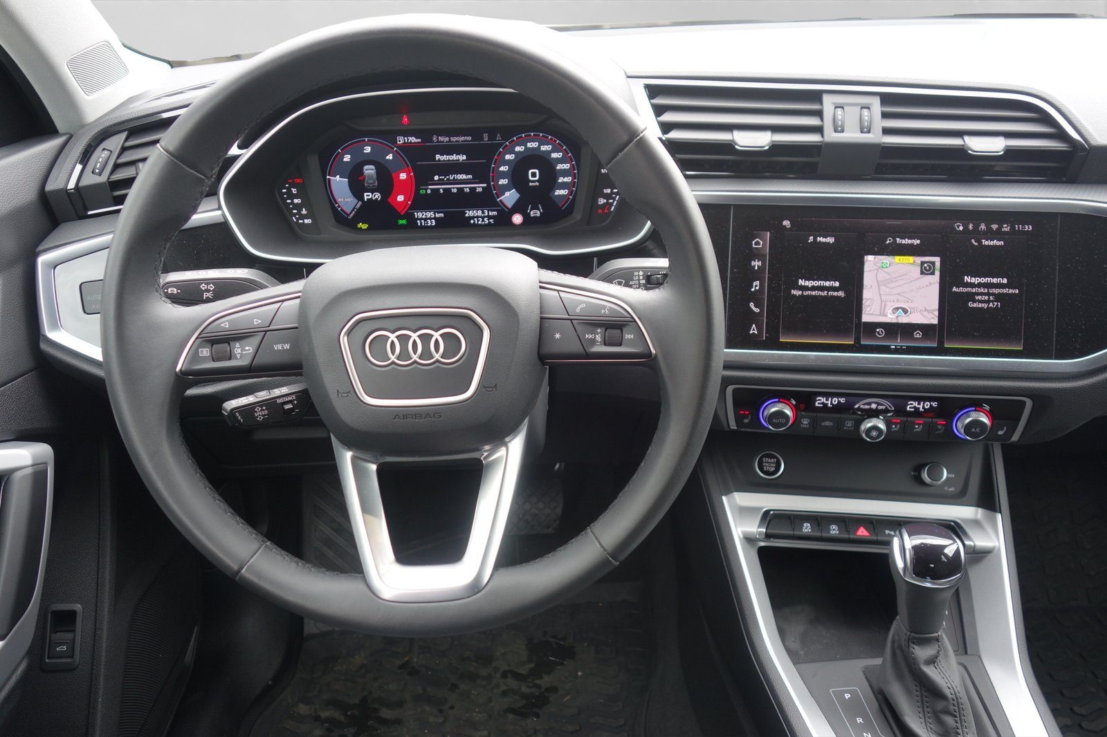 2025 Audi Q3 — fotografija 11