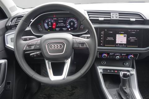 2025 Audi Q3 — sličica 11