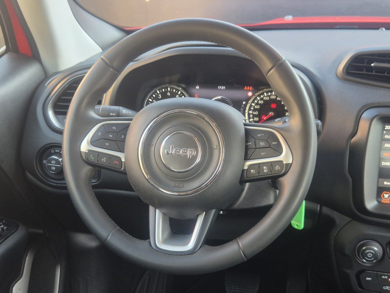 2023 Jeep Renegade — fotografija 9