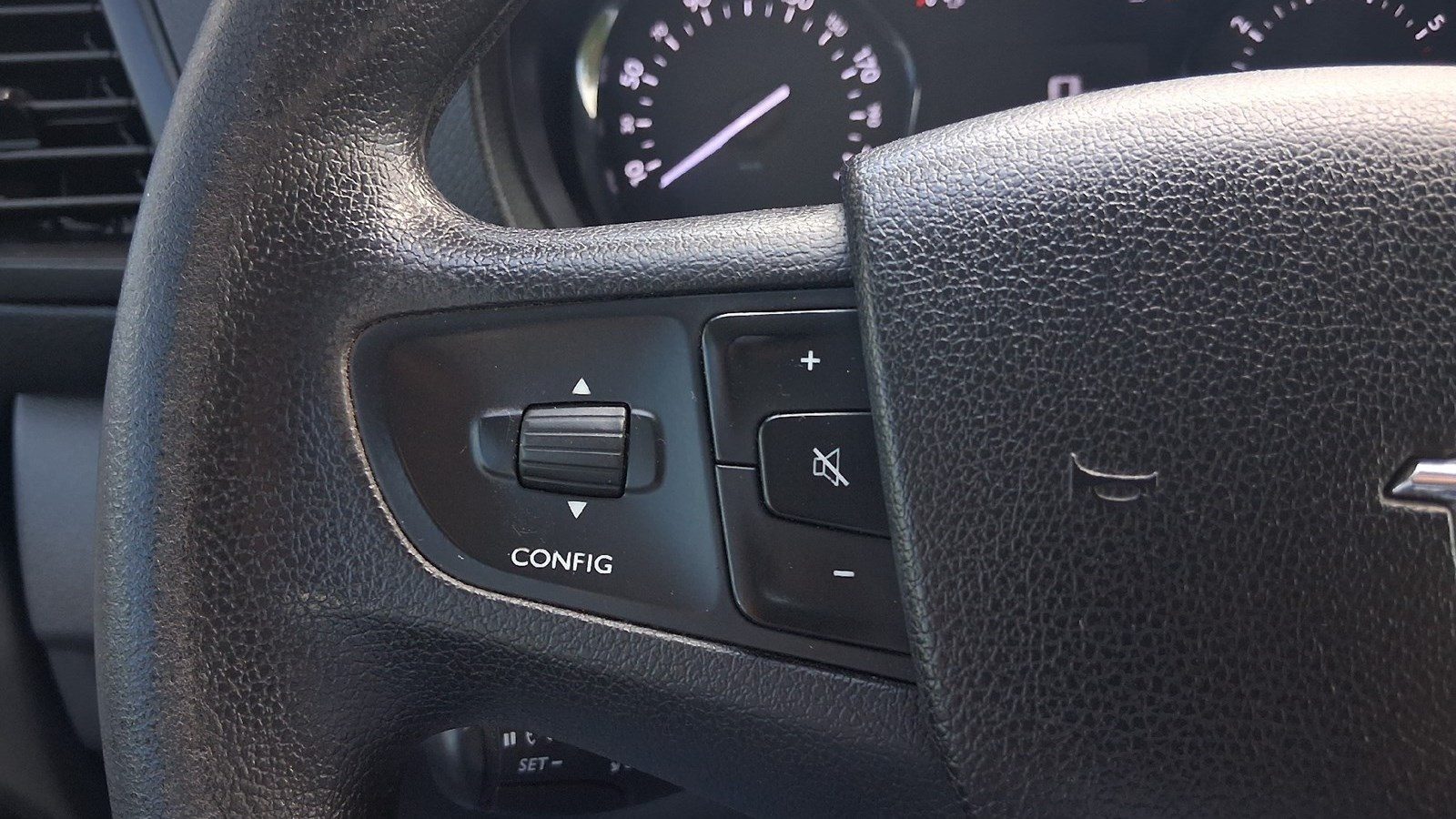 2021 Opel Vivaro — fotografija 14