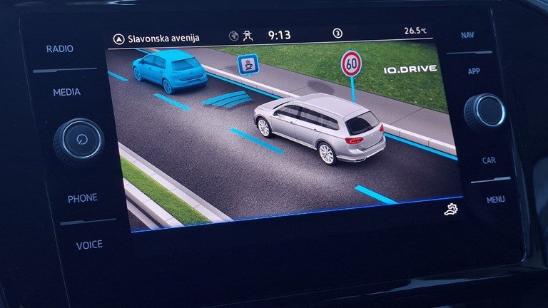 2021 Volkswagen Passat — fotografija 13