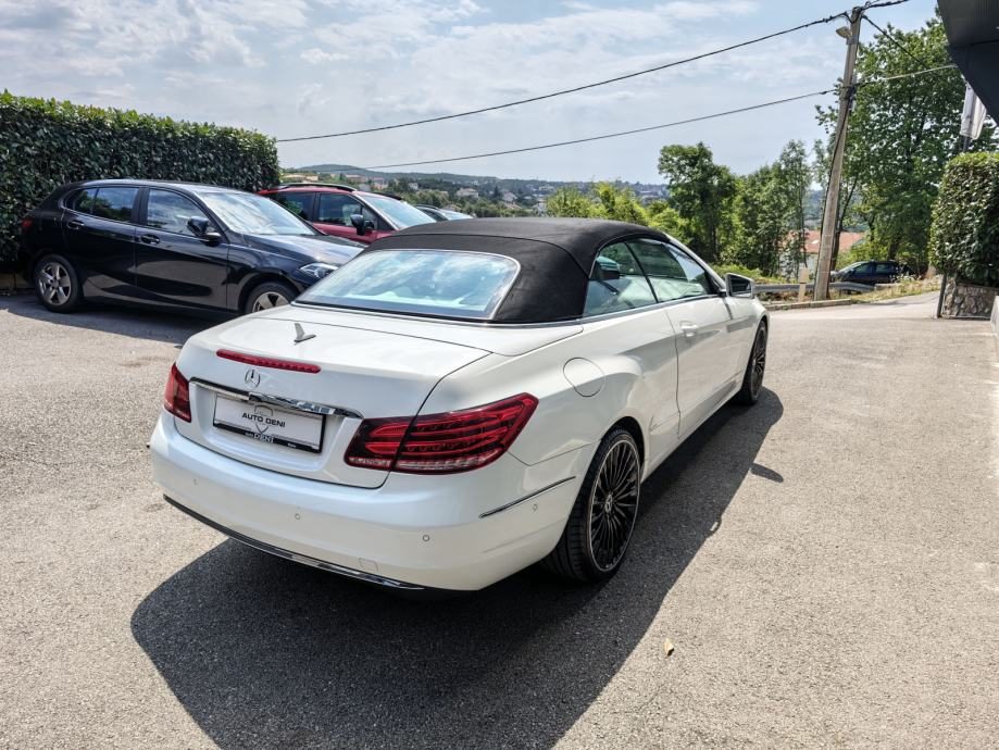 2016 Mercedes-Benz E-klasa — fotografija 10